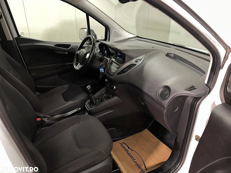 Ford Transit Courier